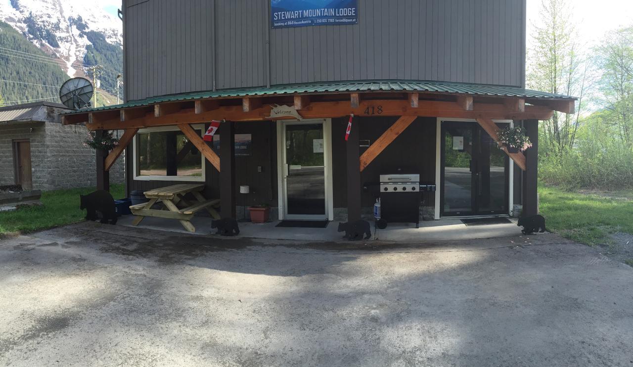 Stewart Mountain Lodge Exterior photo