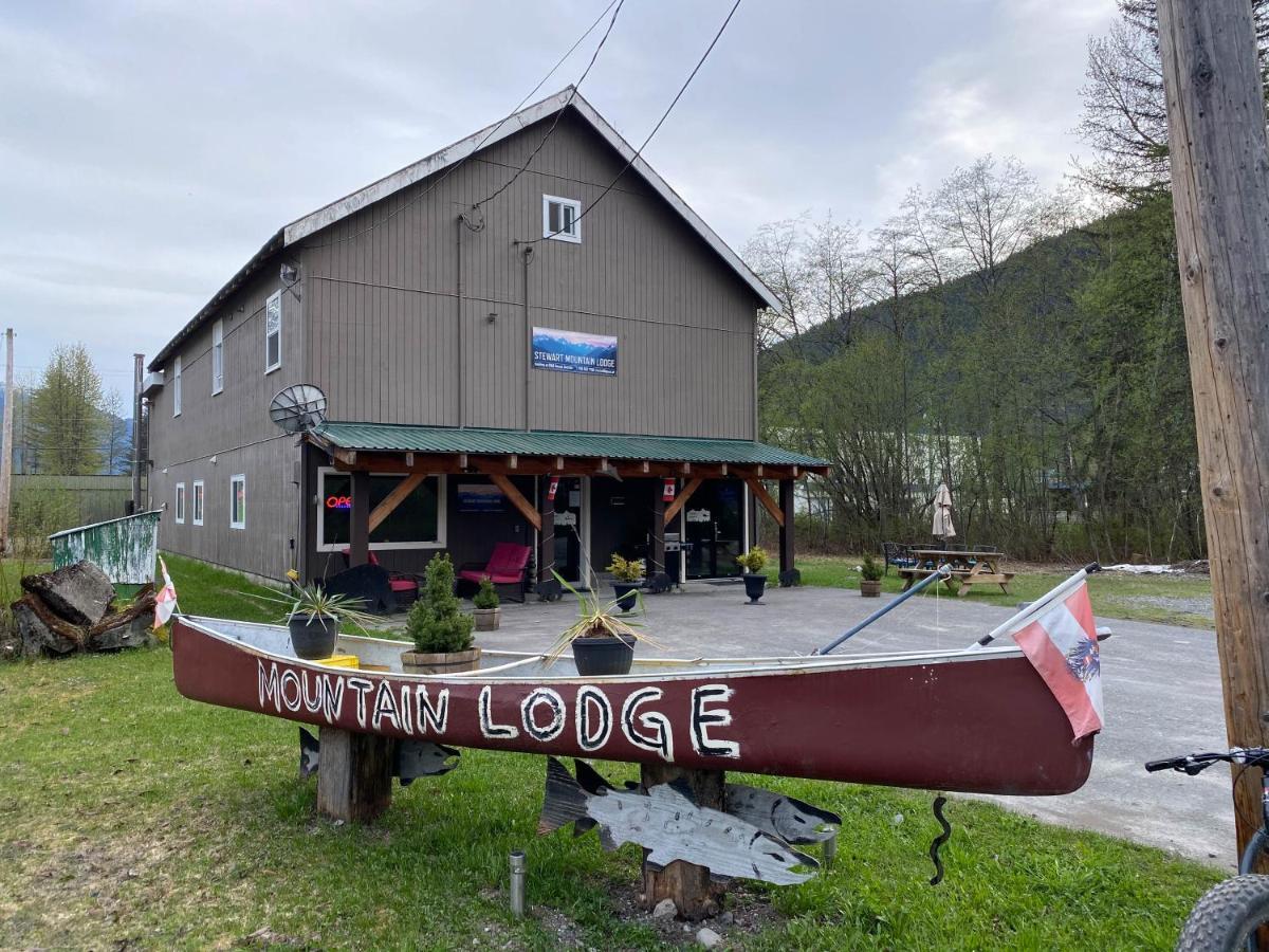 Stewart Mountain Lodge Exterior photo